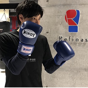 黒川トレーナー
