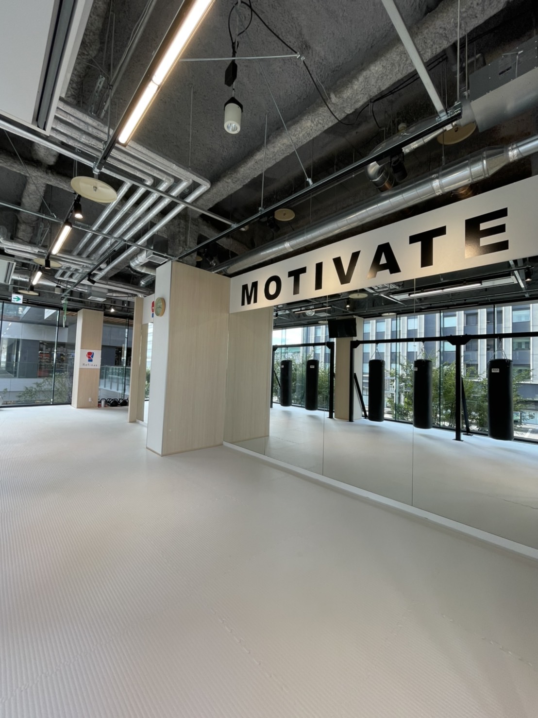 キックボクシング名古屋 Refinas